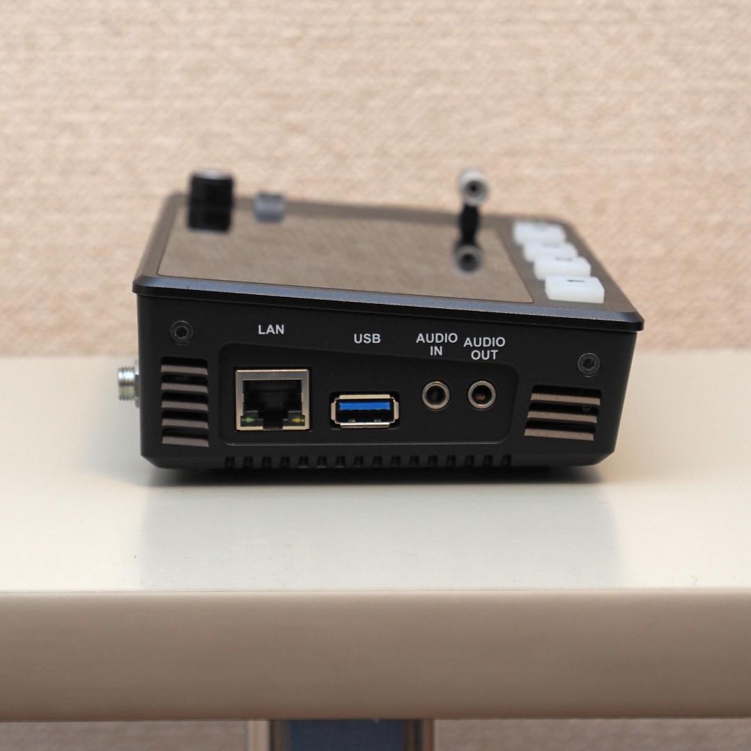 【最終値下げ】FEELWORLD ビデオスイッチャー L2 Plus（排熱板付）