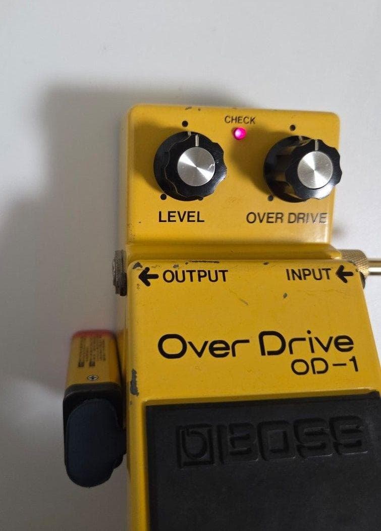 BOSS OD-1 RC3403ADB Raytheon レイセオン 銀ネジ