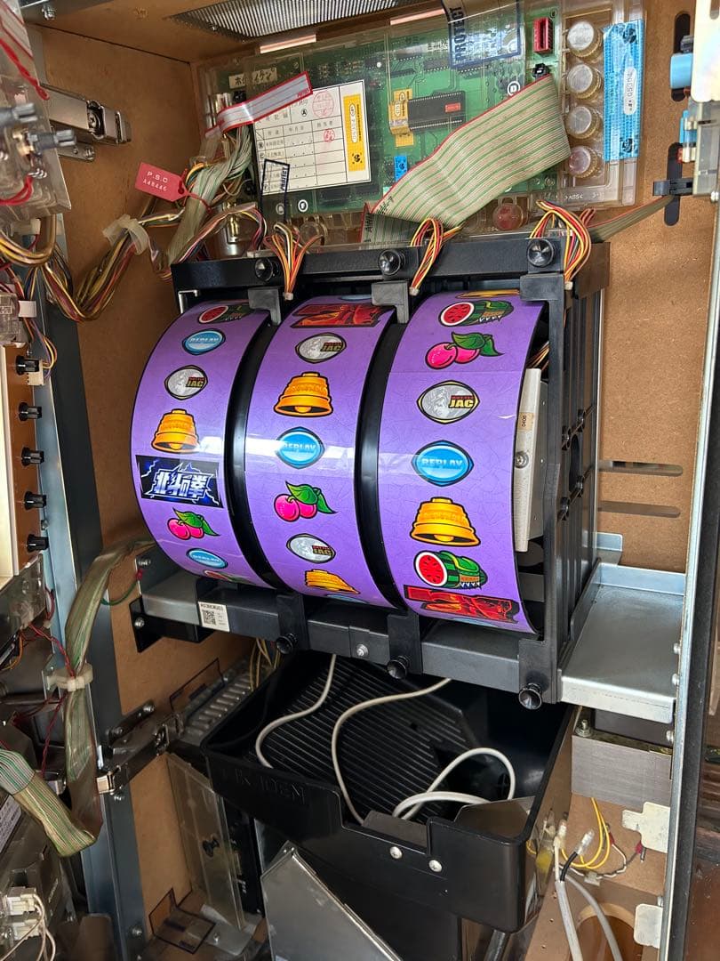 送料込み【北斗の拳　4号機】スロット実機 ユリアパネル　サミー