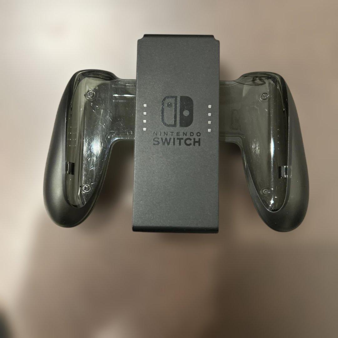 Nintendo Switch グレー 本体 付属品付きと純正 ジョイコン