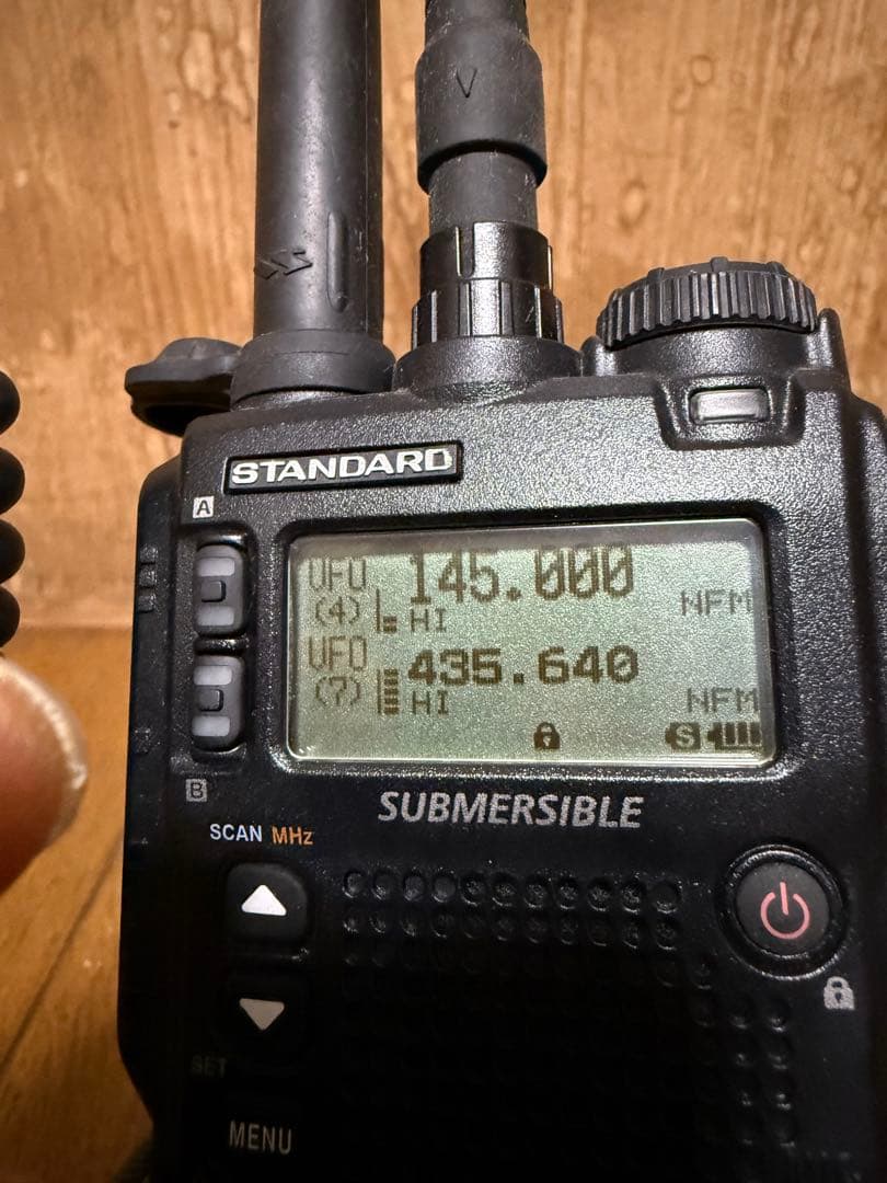 STANDARD FMトランシーバー VX-8