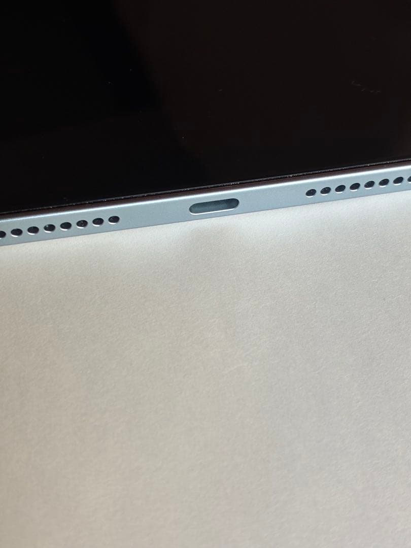 iPad mini 第7世代(A17Pro) ブルーwifiモデル中古美品　箱無