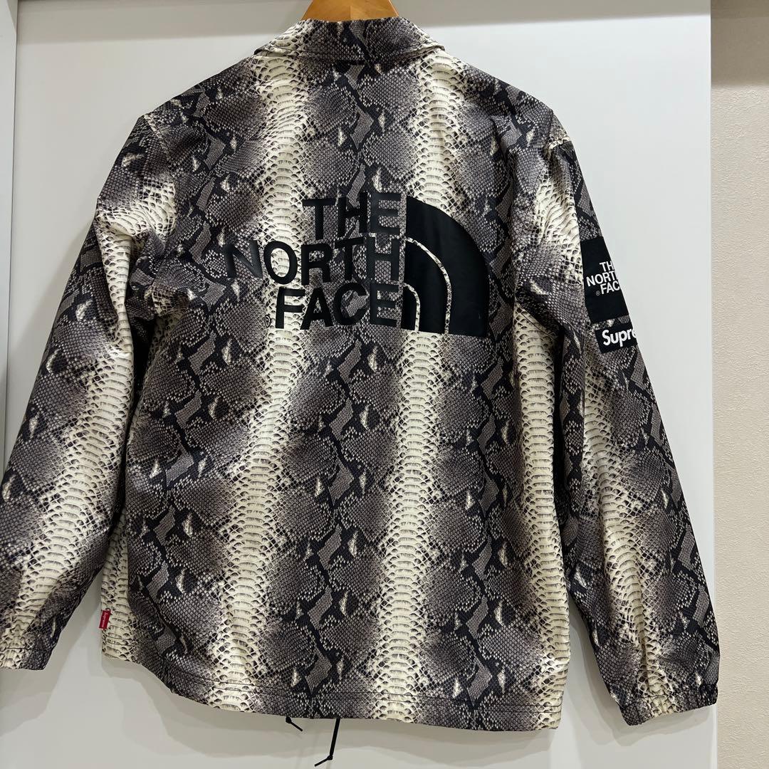 新品　supreme northface S snake coaches