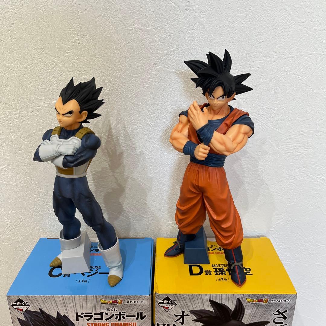 ドラゴンボール　一番くじ　フィギュア　孫悟空　ベジータ
