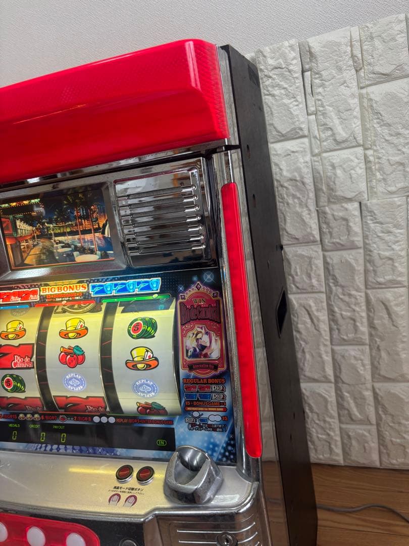 【送料込み】パチスロ リオデカーニバル 4号機 不要装置付き　実機