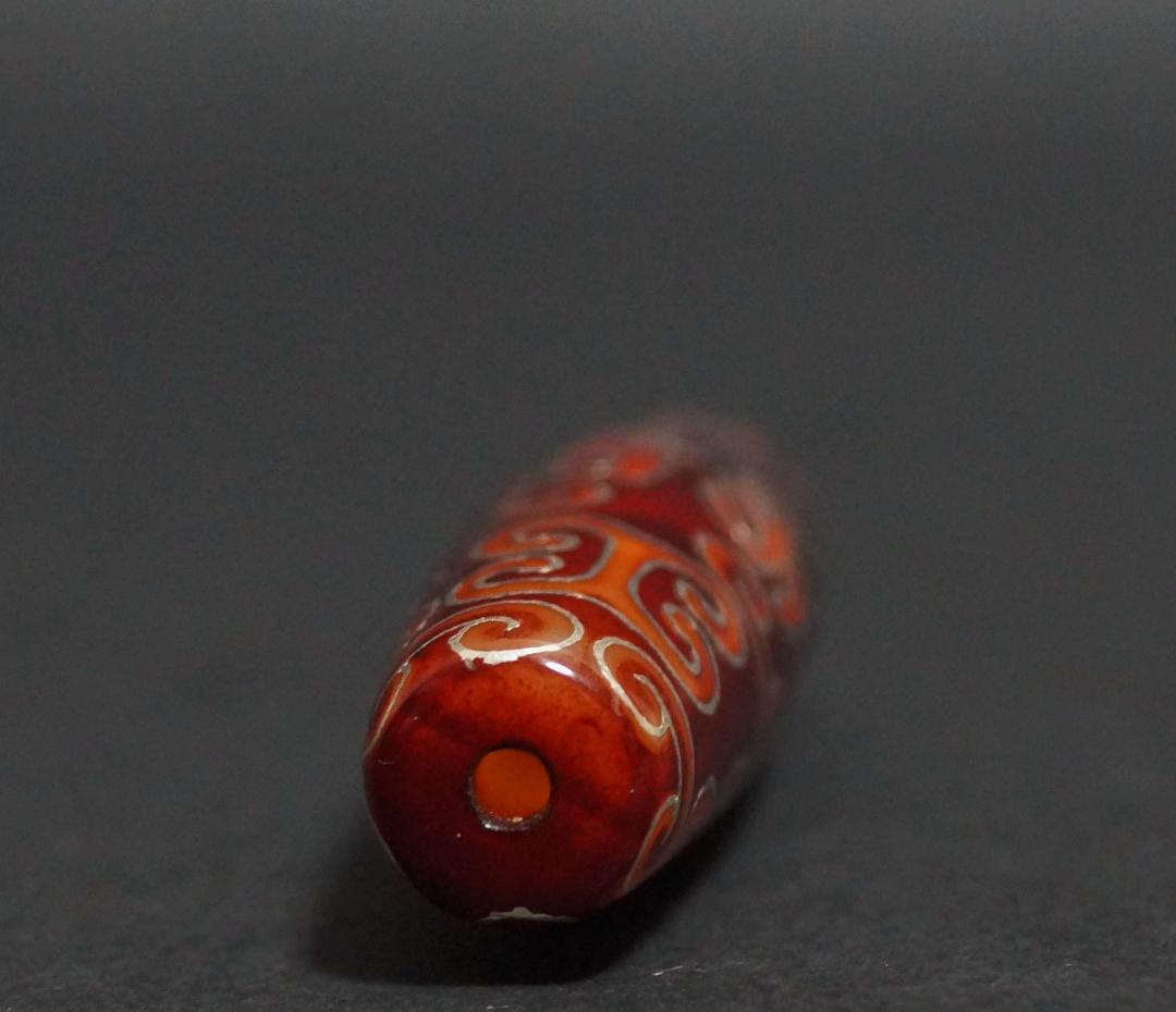 オールドチベット メノウ瑪瑙 銀線象嵌『如意六字真言天珠』大玉根付 緒締玉提げ物