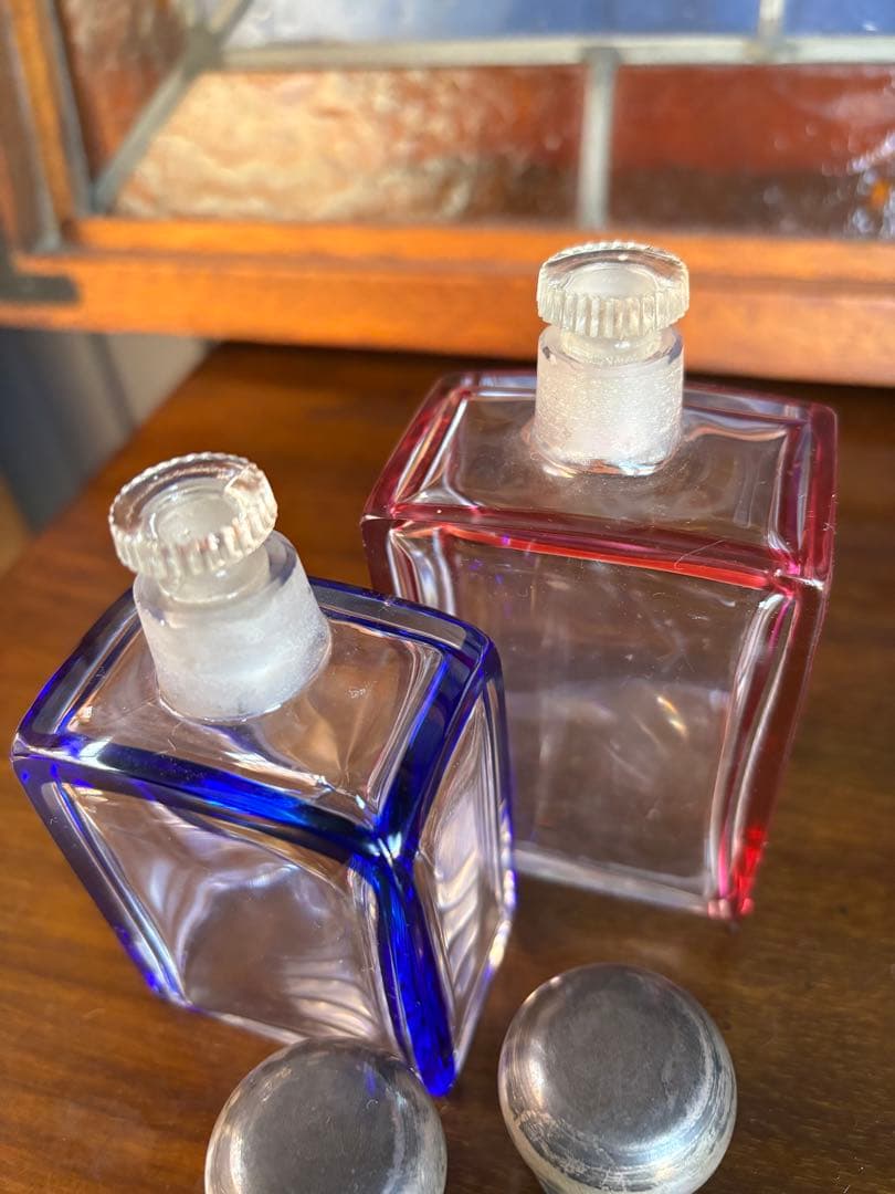 フランス アンティーク ガラス香水瓶 2点セット ブルー&レッド エッチング