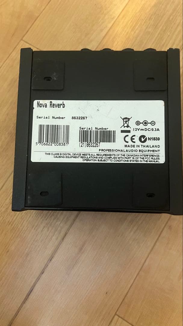 ギター t.c. electronic NR-1 NOVA REVERB