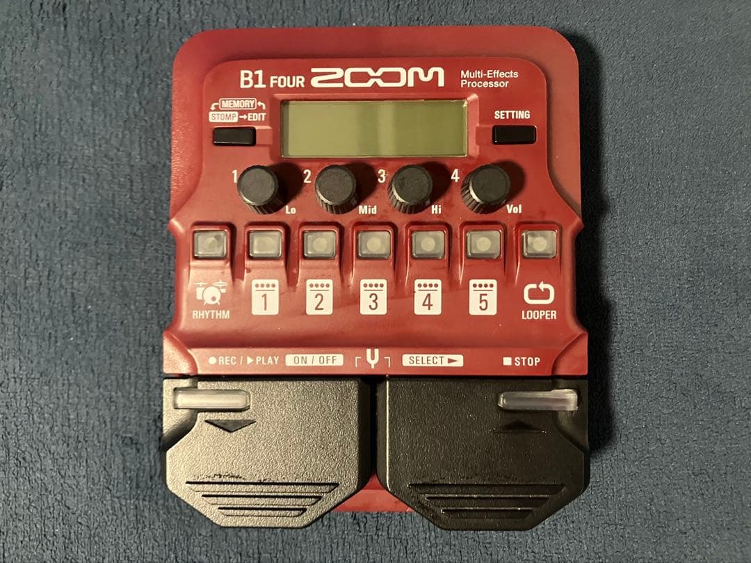 ZOOM B1 FOUR ベース用マルチエフェクター