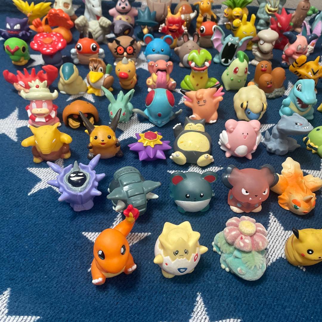 初期ポケモン　ゆび人形　ソフビ