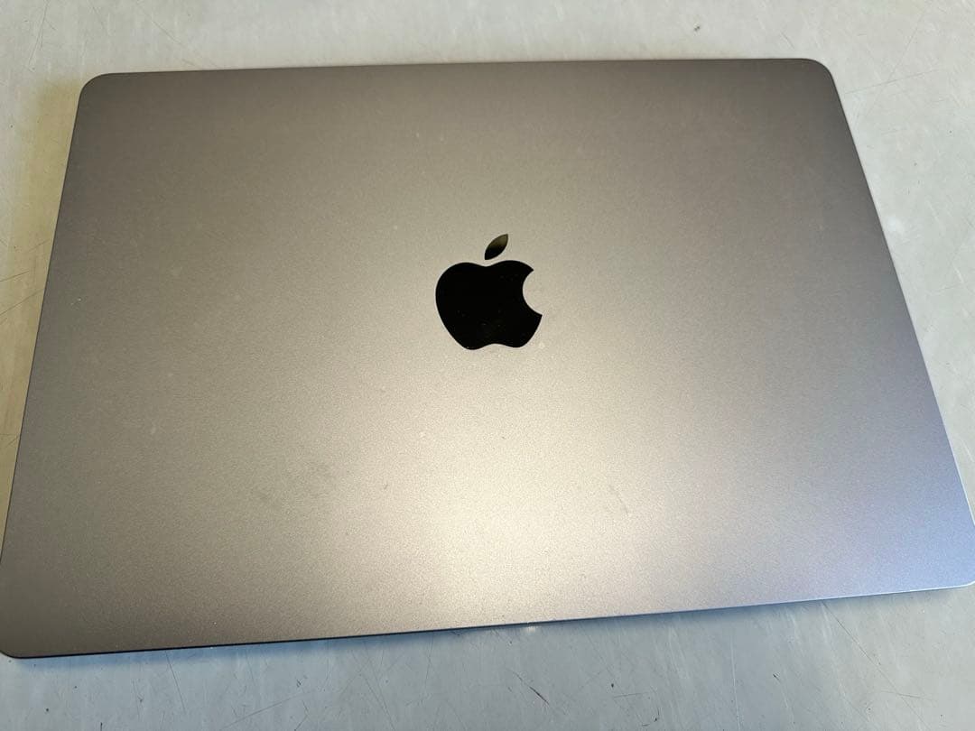 MacBook Air13㌅　M3 256GB