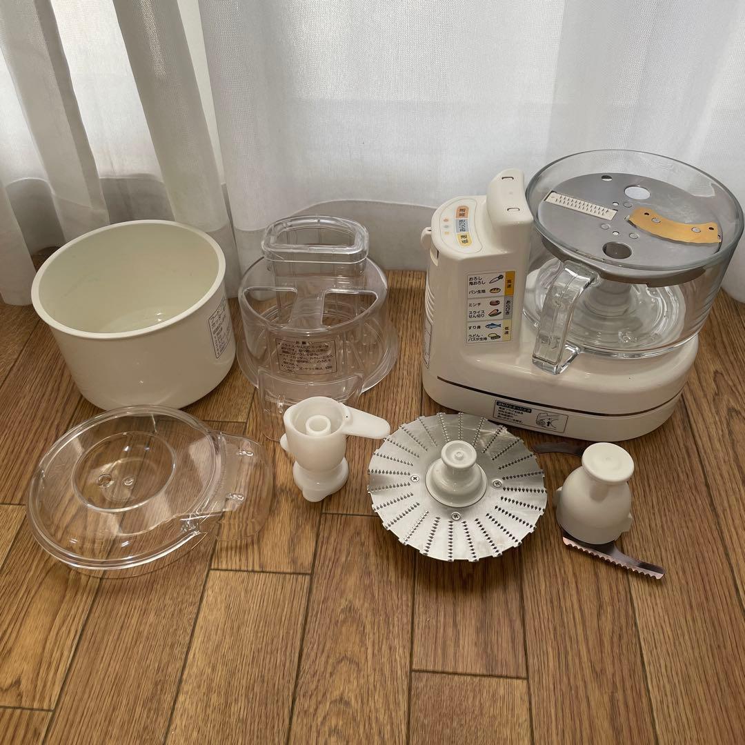 フードプロセッサー パナソニック　MK-K81ホワイト カッターセット付き