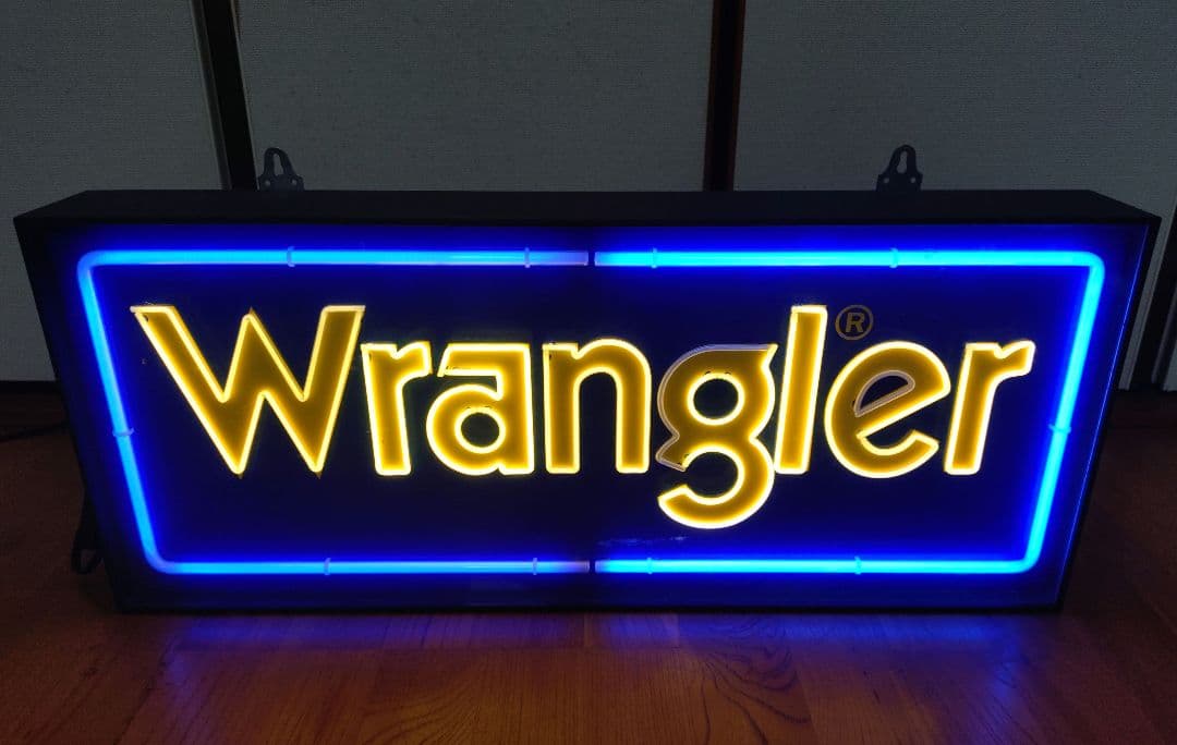 Wrangler ネオンサイン　NEON 看板　非売品　ネオン管　入手困難