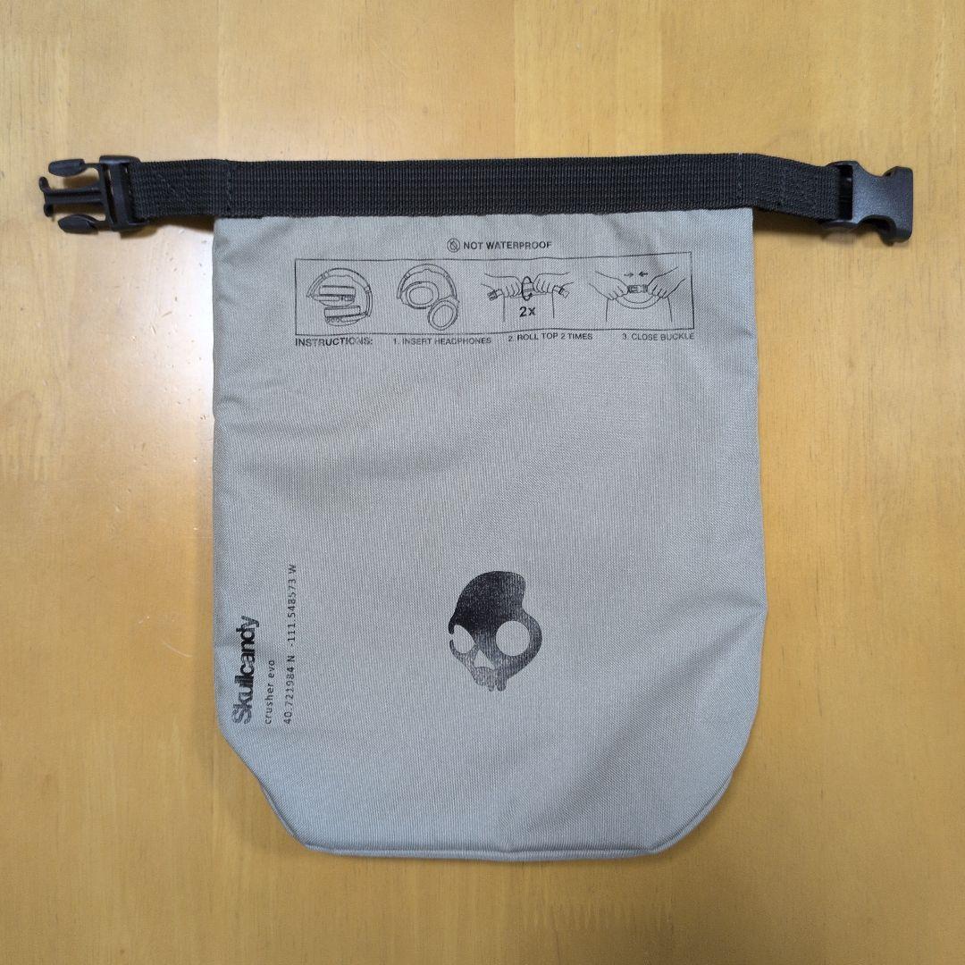 ワイヤレスヘッドホン（Skullcandy Crusher Evo）