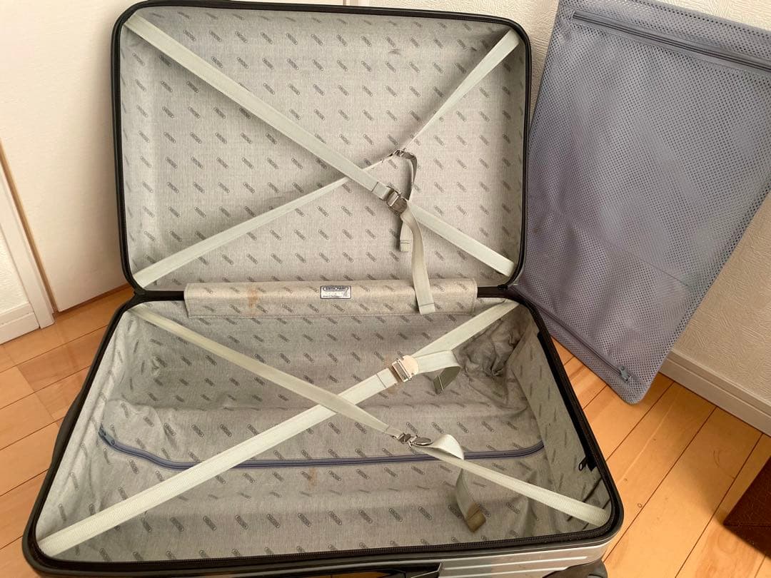 RIMOWA リモワ　キャリーケース