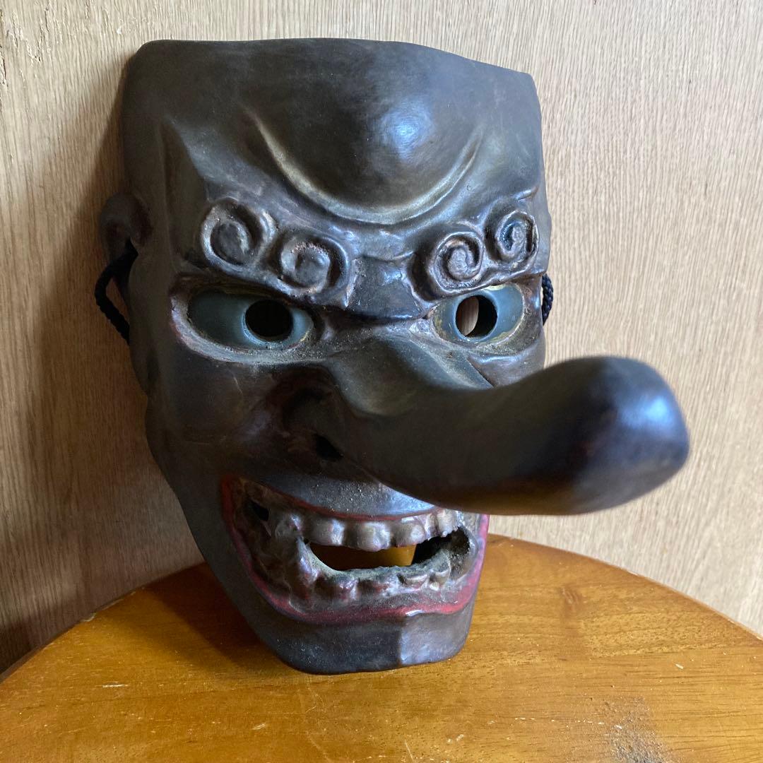 伝統的な日本の面 長い鼻　天狗