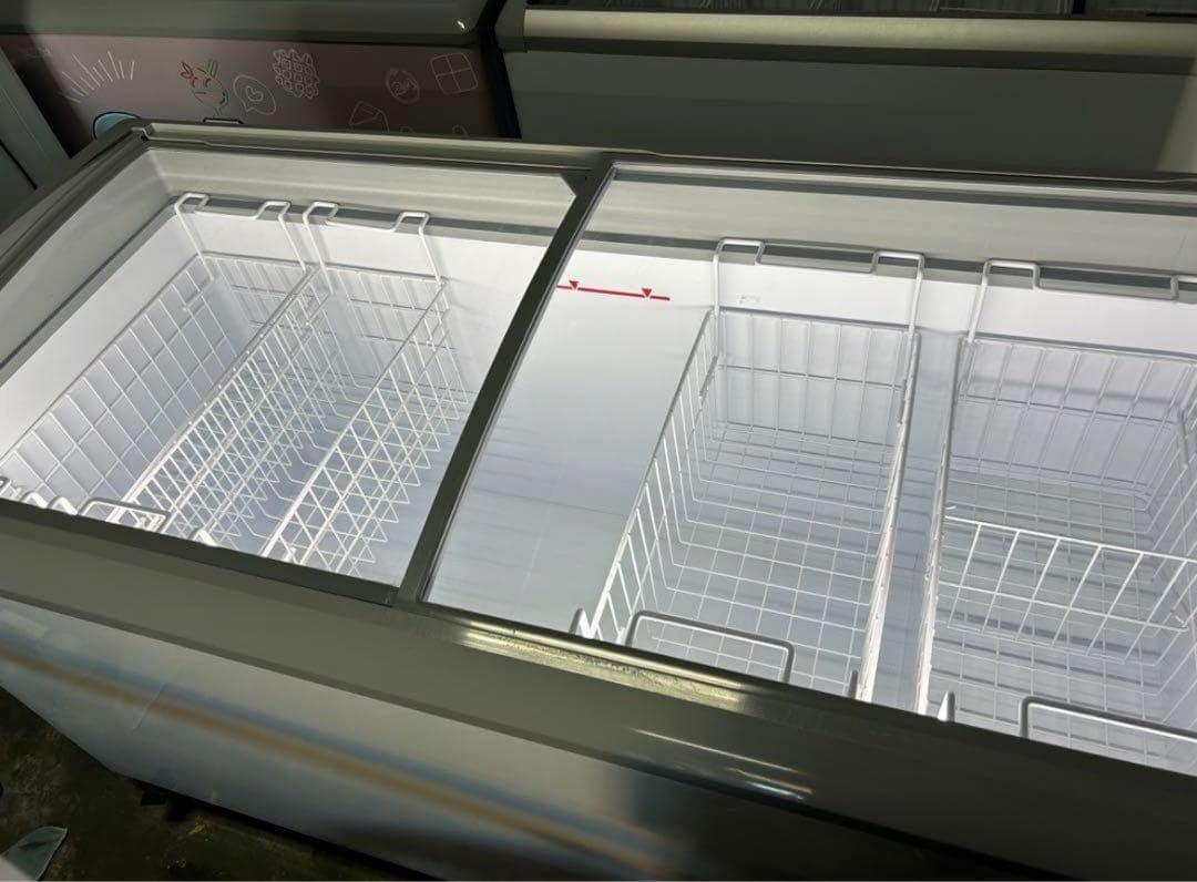 2.JCM 業務用 冷凍ショーケース 100V 完品美品2024