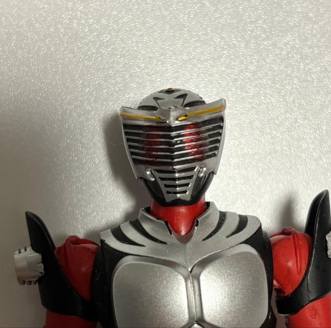 s.h.figuarts 仮面ライダー龍騎&ナイト&王蛇&ゾルダセット