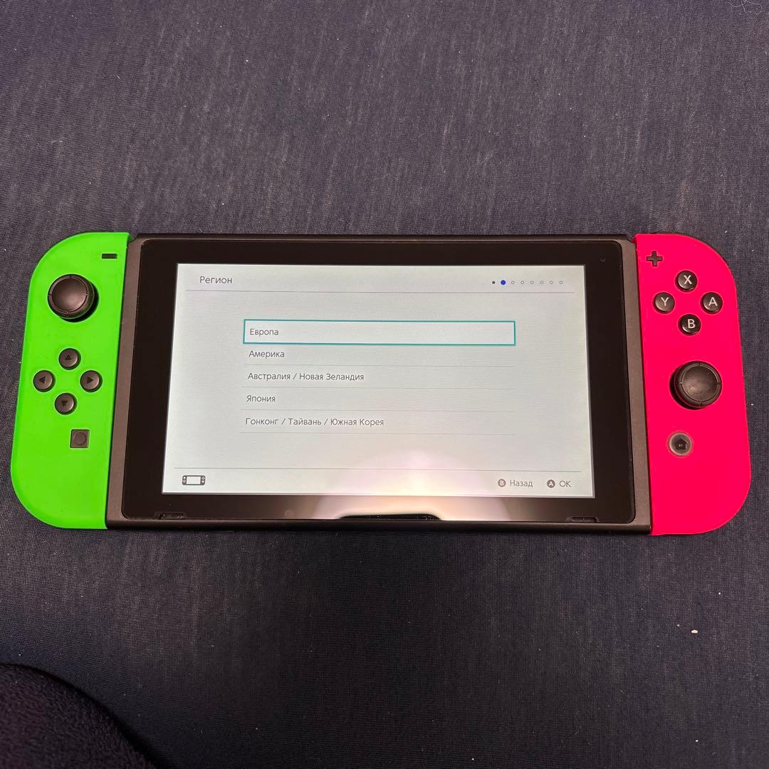 ｋ*９様 Nintendo Switch 本体 ※箱なし　ケース付き