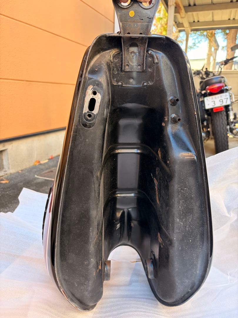 w400 W650 w800タンク　W3 ペイント　スムージング済