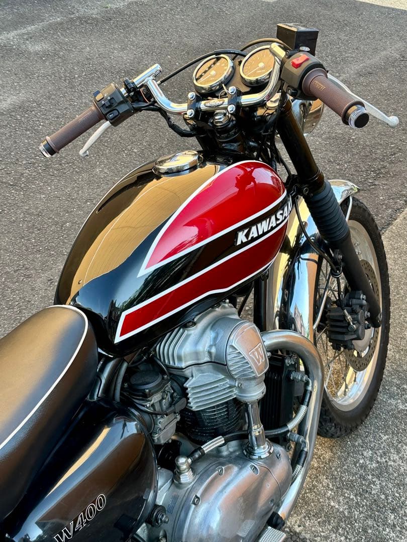 w400 W650 w800タンク　W3 ペイント　スムージング済