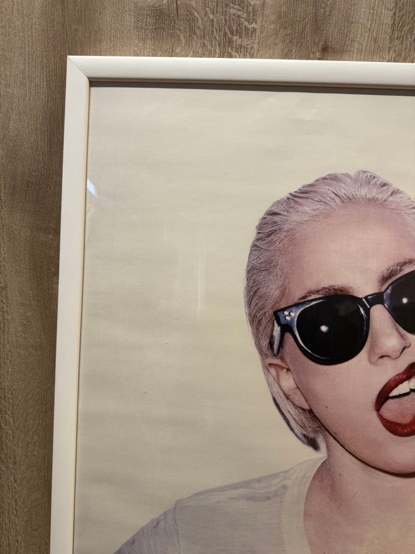 Supreme レディガガ　ポスター　フレーム付き　シュプリーム