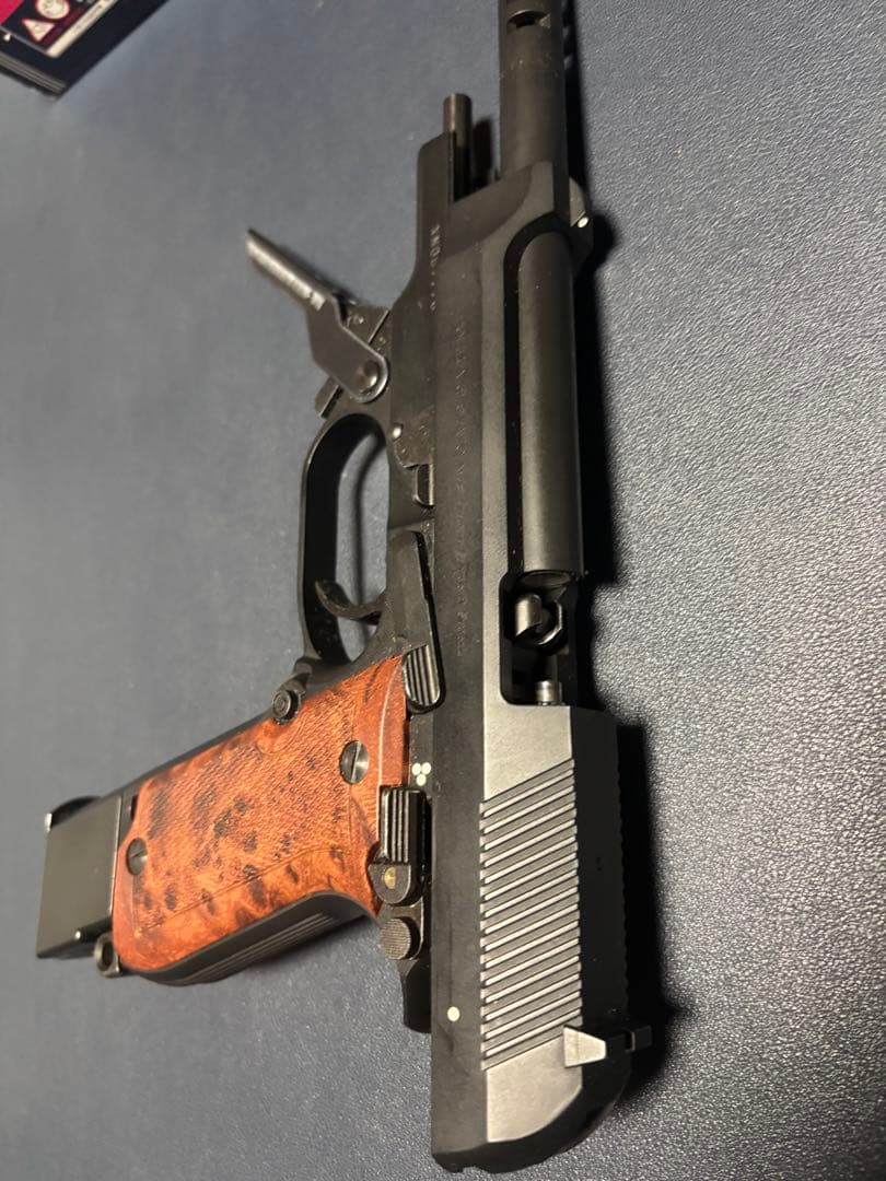 KSC M93RⅡ フォールディングストック付 ガスガン 1stバージ