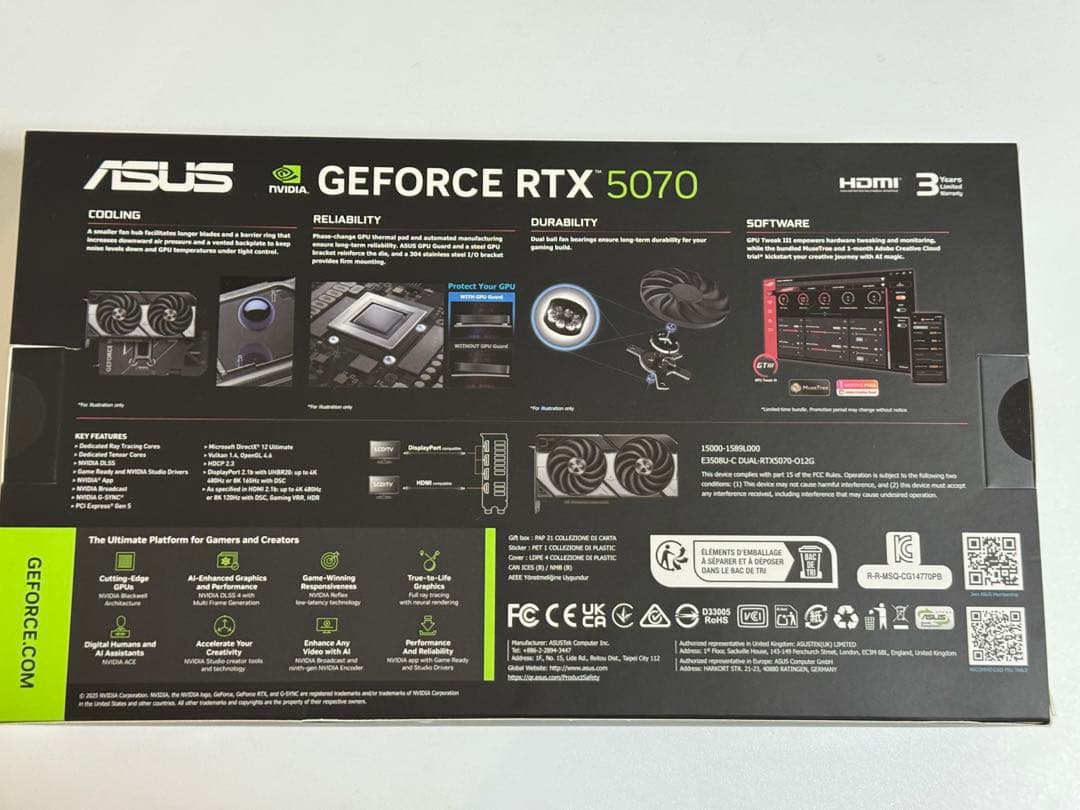 グラフィックボード・グラボ・ビデオカード ASUS Dual GeForce RTX 5070 12GB GDDR7 OC