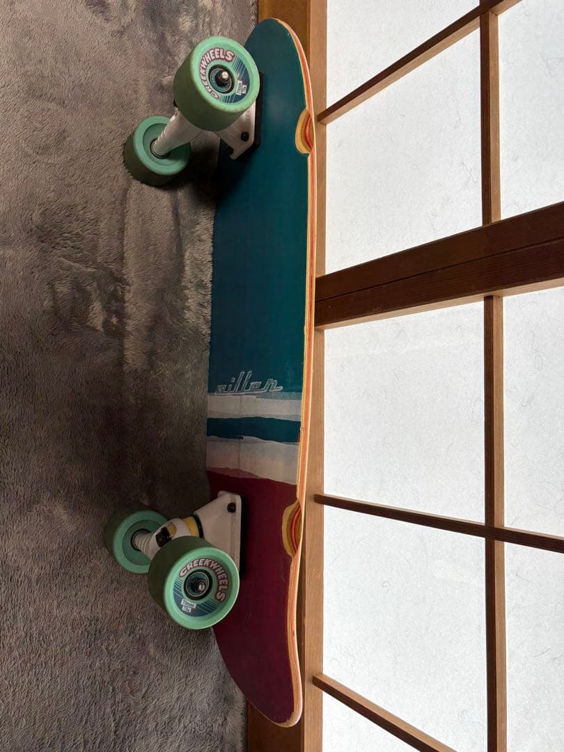 Miller Division サーフスケート Mundaka