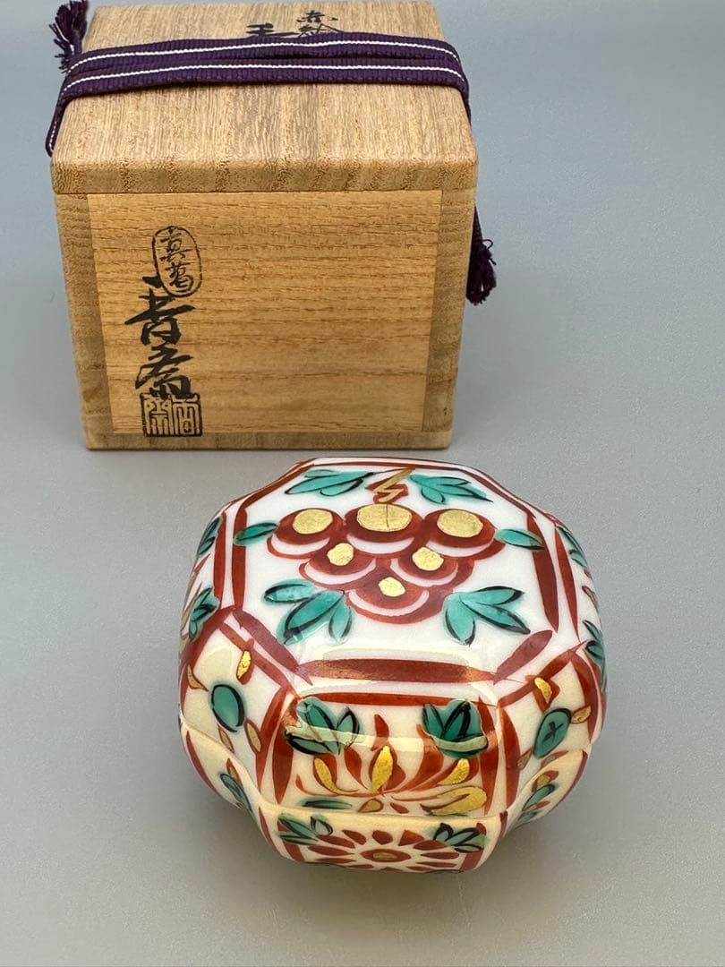 茶道具　香合　真葛香斎　赤絵四入角