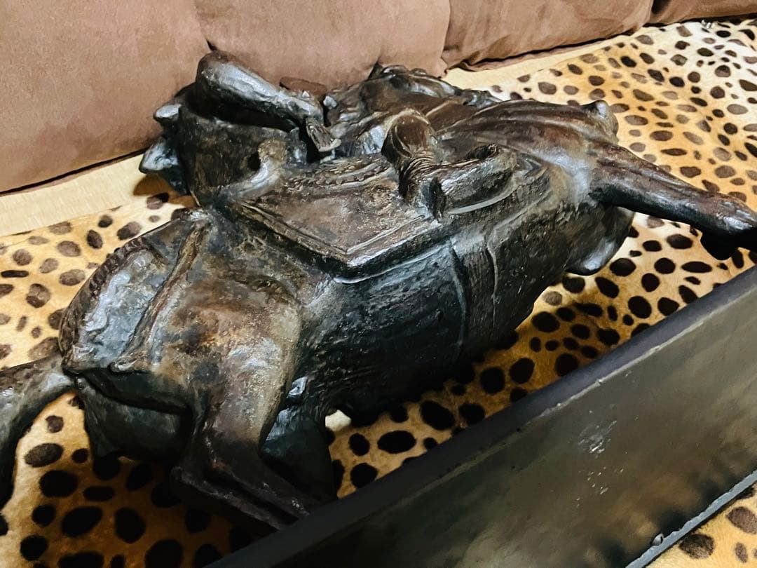 上杉謙信 銅像 置物 ブロンズ 金属製 馬 レトロ 戦国武将 武士 鎧 兜 武具