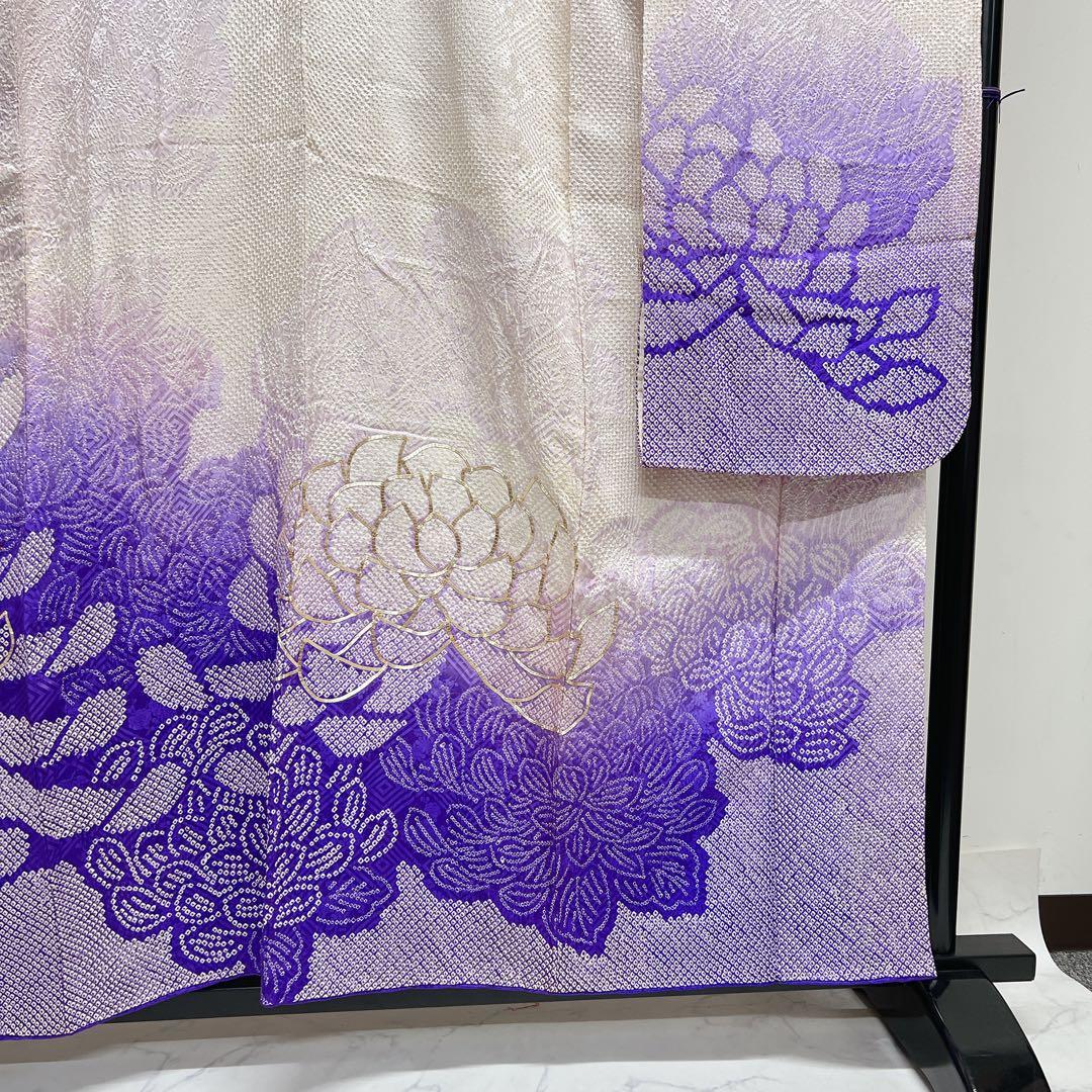振袖　金駒刺繍　総絞り　菊　菱地紋　晴れの日　成人式　着物　013tz