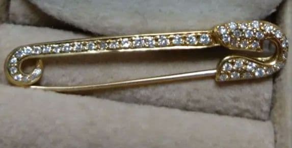 Ponte Vecchio K18ダイヤモンド0.28イエローゴールドブローチ