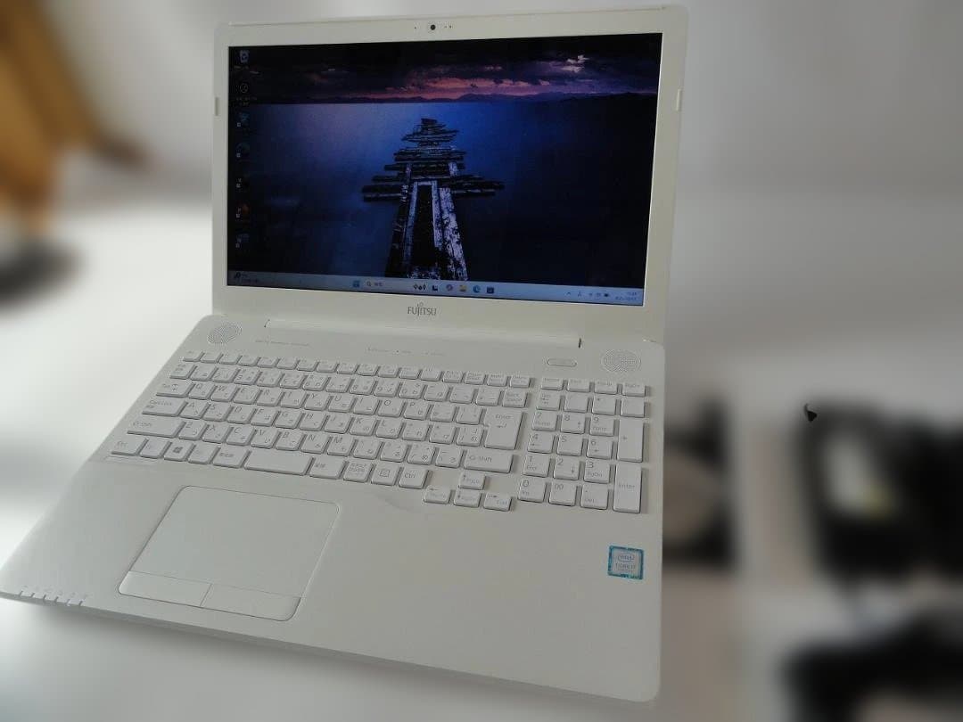さ*催様 綺麗な 富士通Lifebook AH50/D2 Corei7- 770