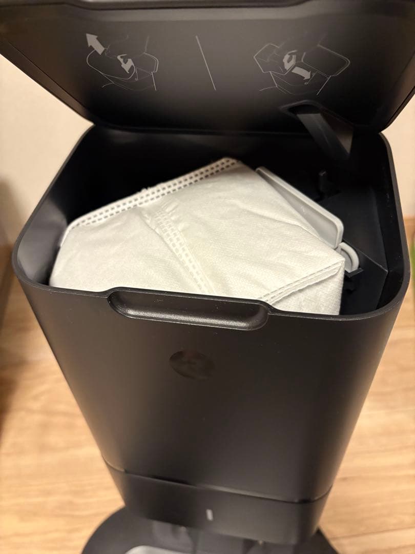 ロボット掃除機 iRobot ルンバi3+