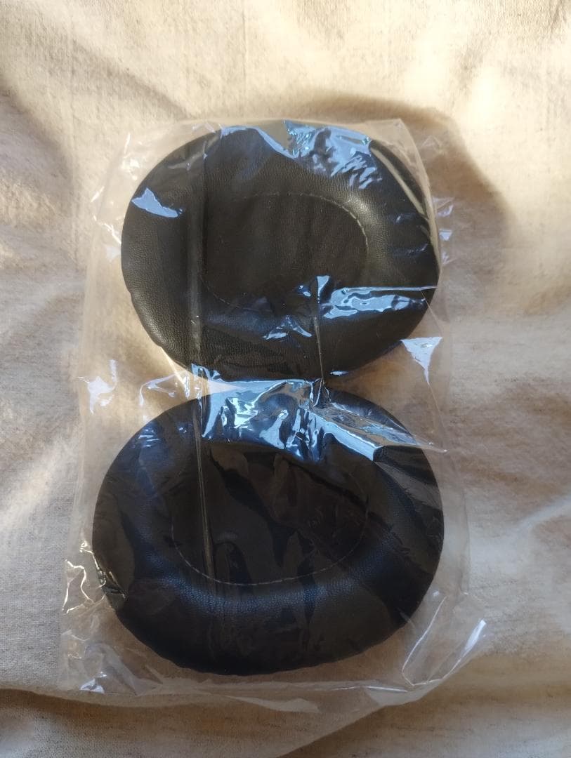 オーディオテクニカ 有線ヘッドホン ブラック 箱・収納ケース付 ATH-M50x