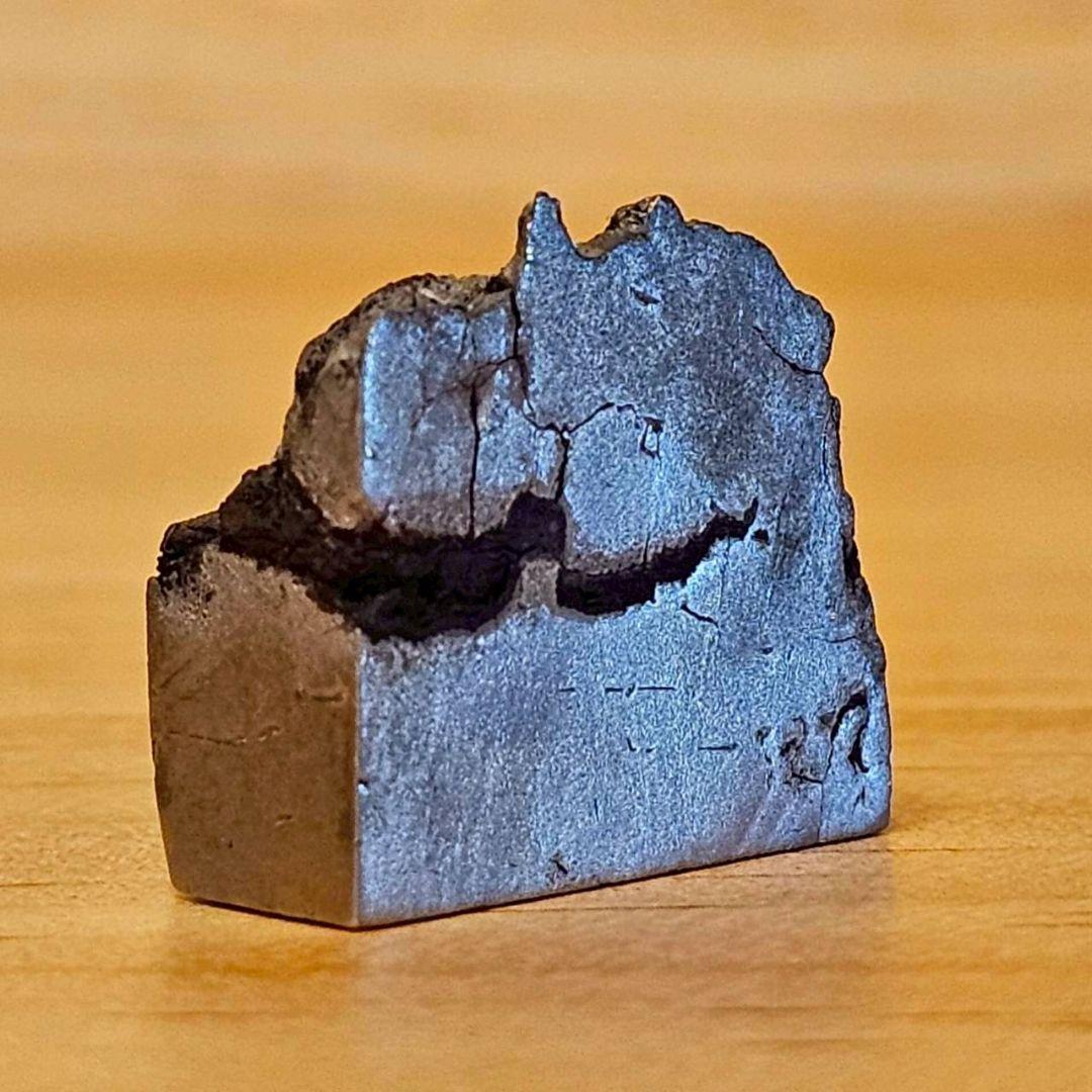 カンポデルシエロ 隕石【24.7g】