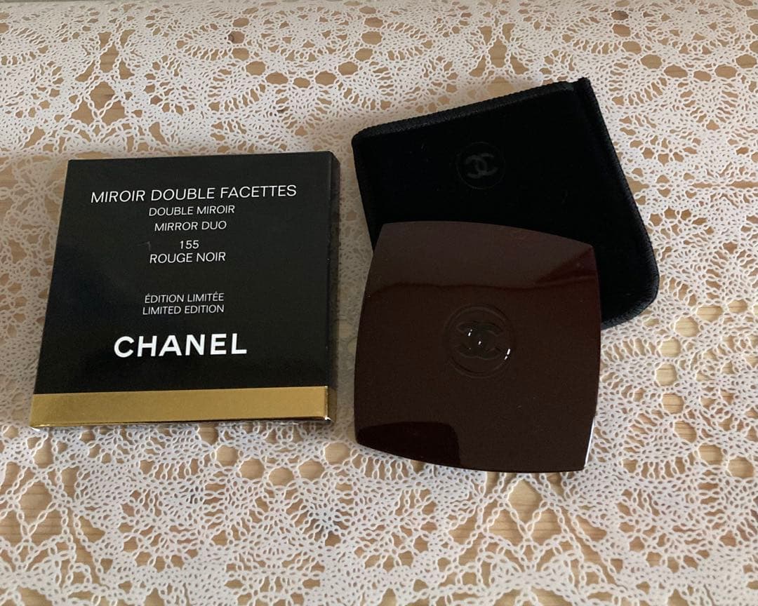 シャネル　ドゥーブル　ミロワール　ファセット 新品未使用