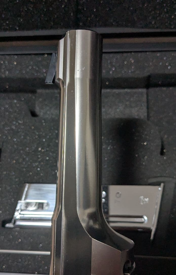 デザートイーグル.50AE 10inバレル〈レオンカスタム〉