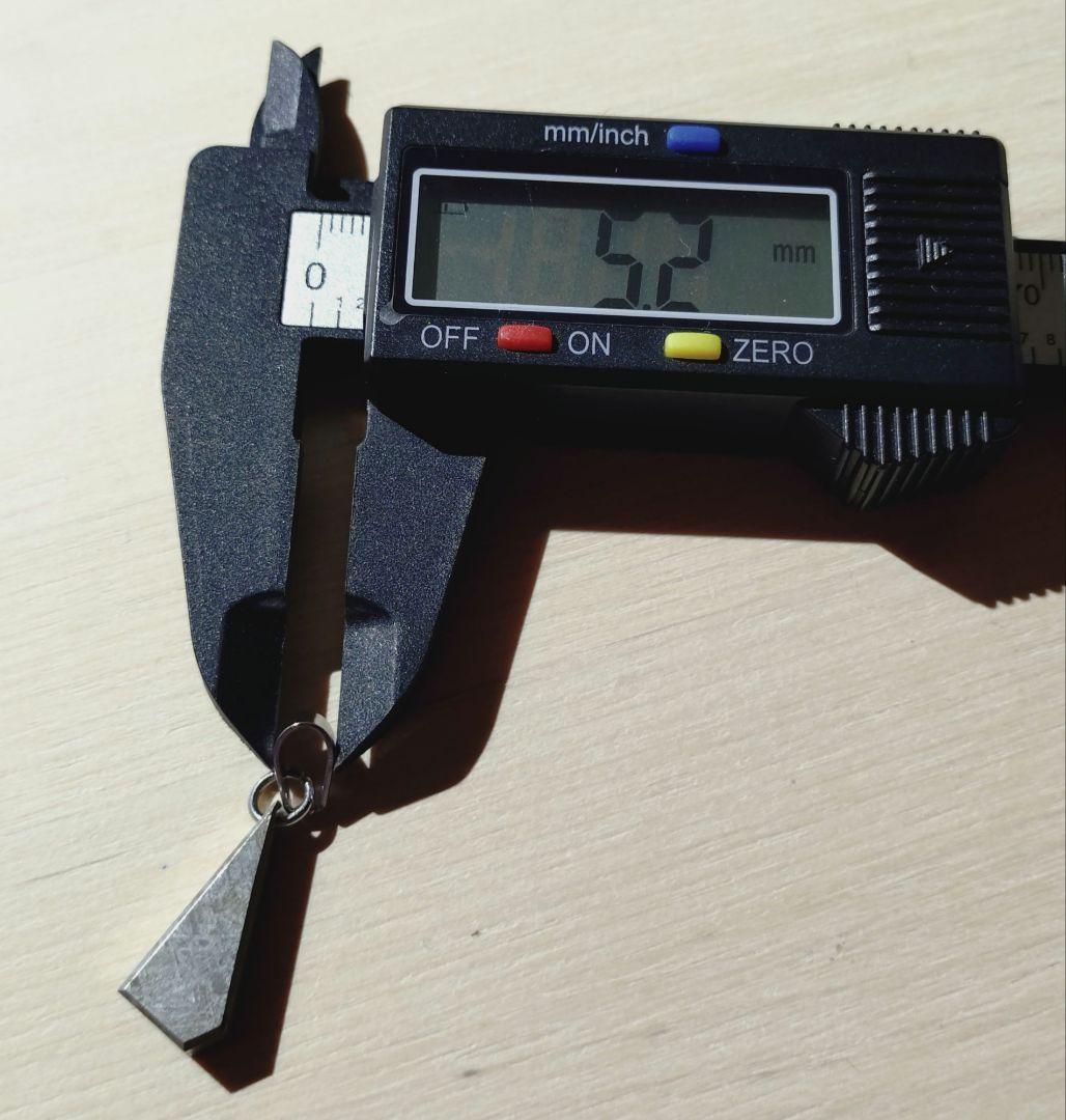 ギベオン隕石　ペンダントトップ