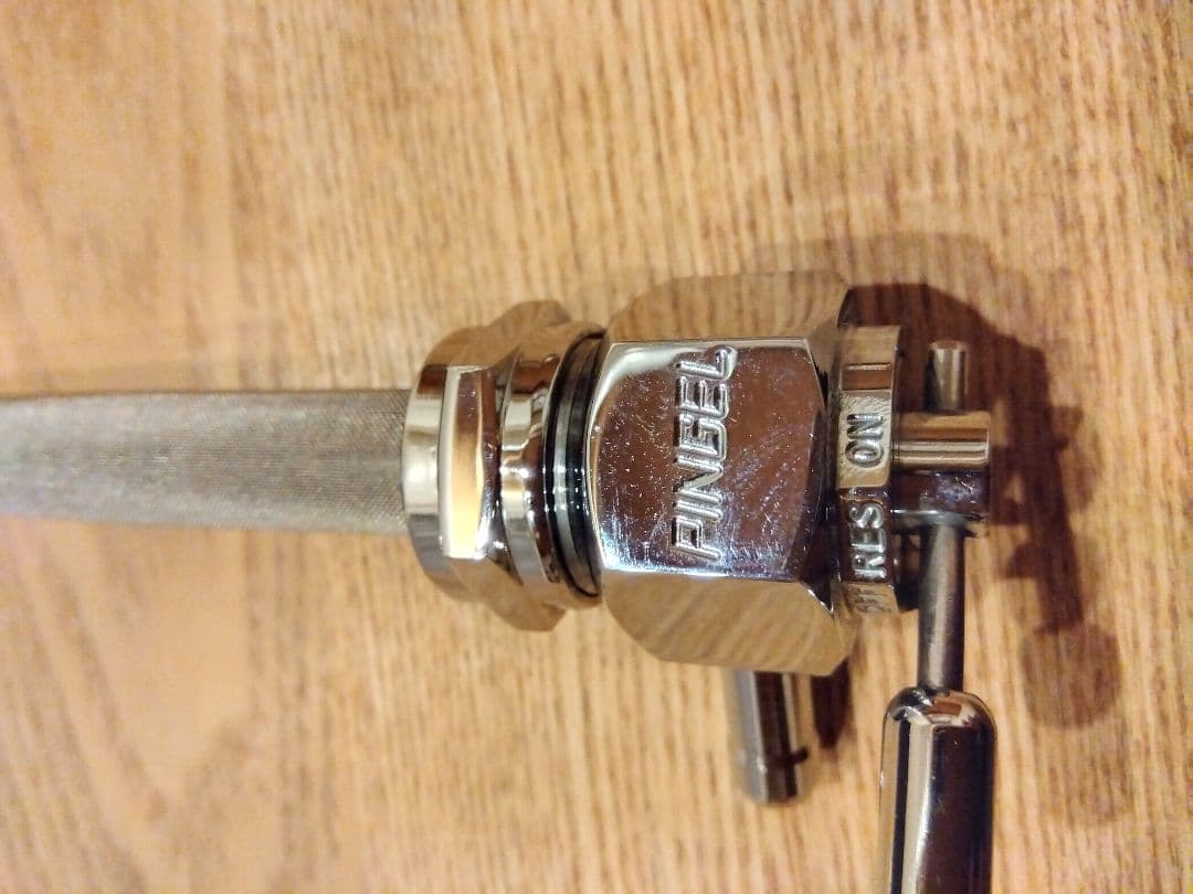 綺麗！PINGEL ピンゲル ガソリンコック 燃料コック　22mm 検）ハーレー