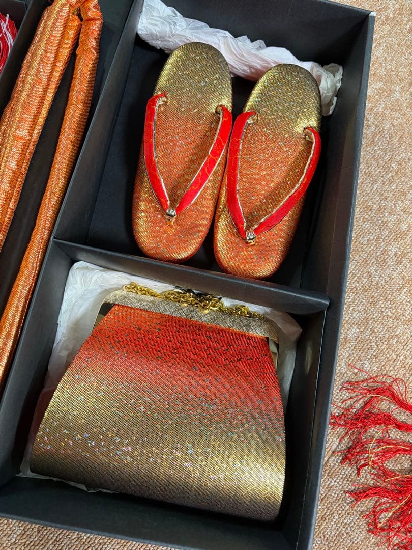 7歳七五三着物 赤色 花柄刺繍モチーフ付き　全セット