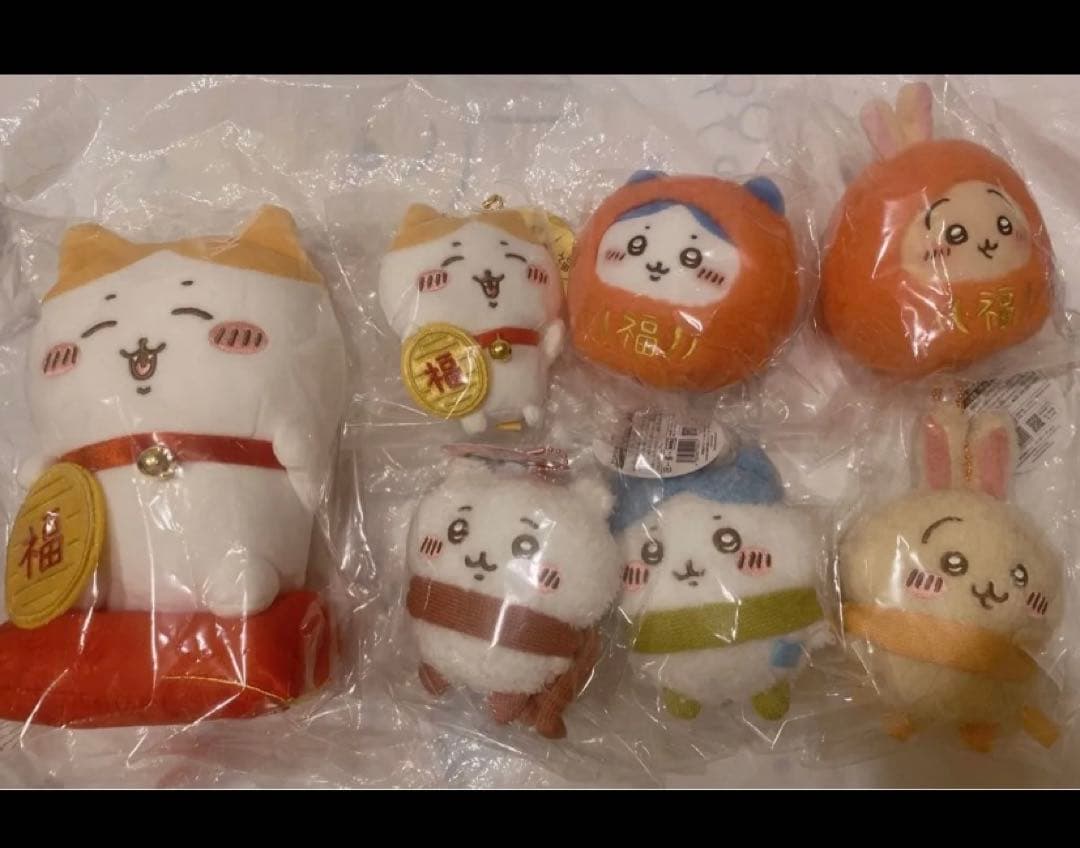 招福 ハチワレマスコット ぬいぐるみ だるまになっちゃった ぬくぬくの装い