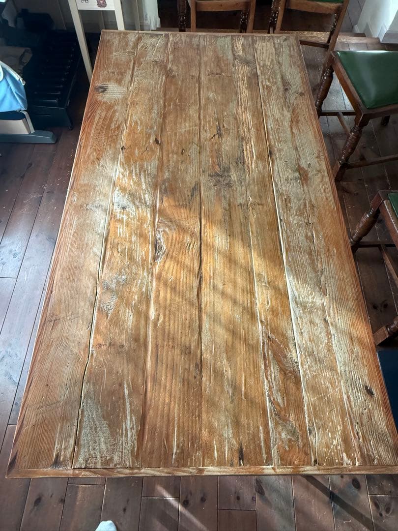 バーンウッド　古材　アンティーク　木製　ダイニングテーブル 金属脚付き