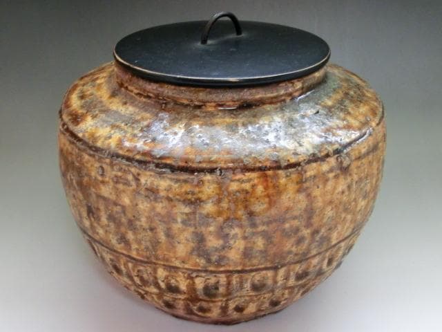水指■古瀬戸飴釉水指 漆器蓋 お茶道具 時代物 骨董品 古美術 希少 上物■