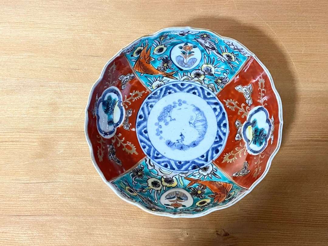 能登蔵出し 古伊万里 色絵金彩 魚窓絵文 大膾皿 /輪花皿 深皿 膾皿