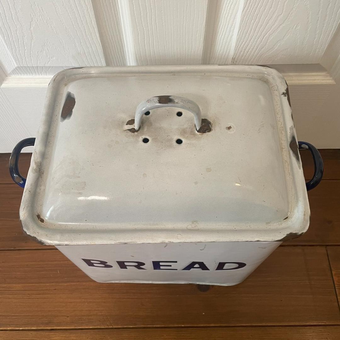 イギリスアンティーク ホーロー ブレッド缶 ブロカント 蚤の市 ヴィンテージ