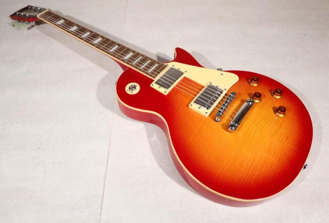 ■おすすめ■K-garage■レスポールタイプ エレキギター■チューナー他付属