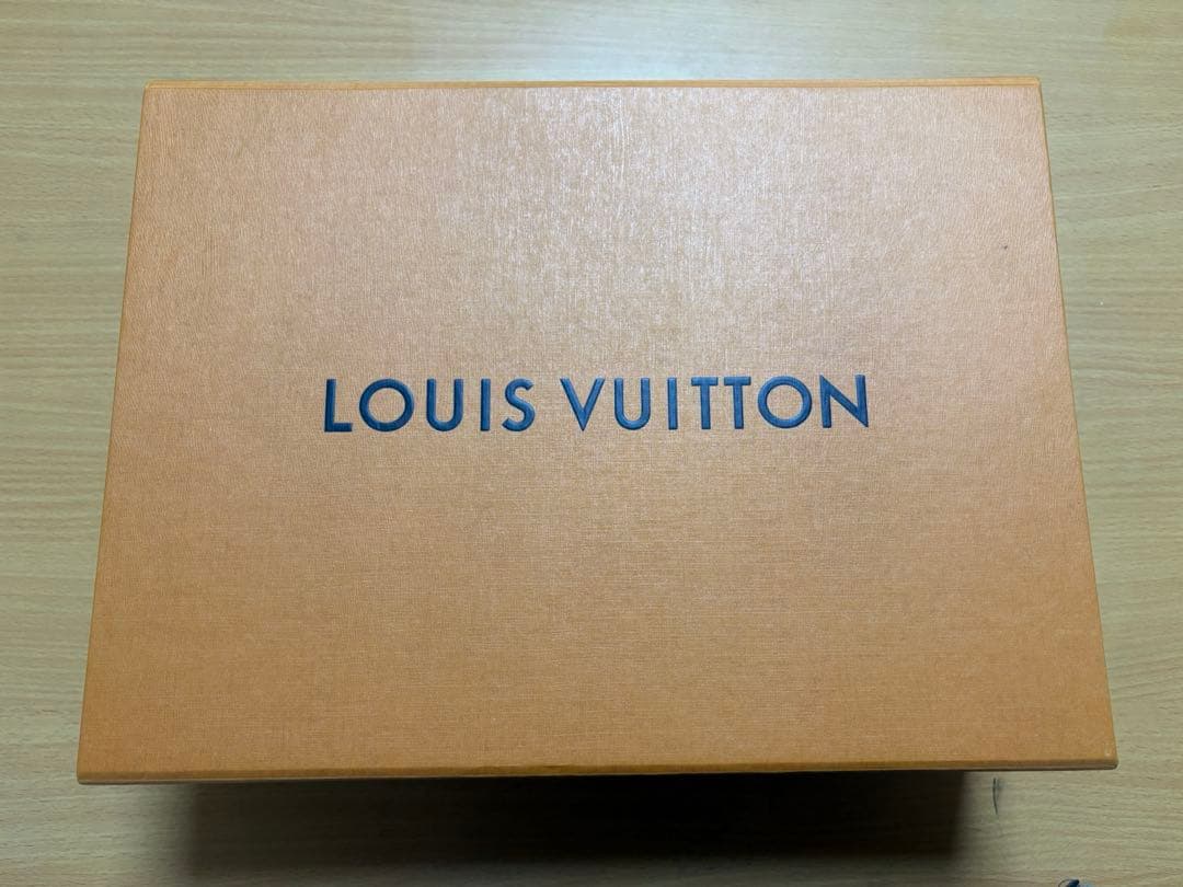 空箱 LOUIS VUITTON ヴィトン 空箱8個紙袋 早いもの勝ち