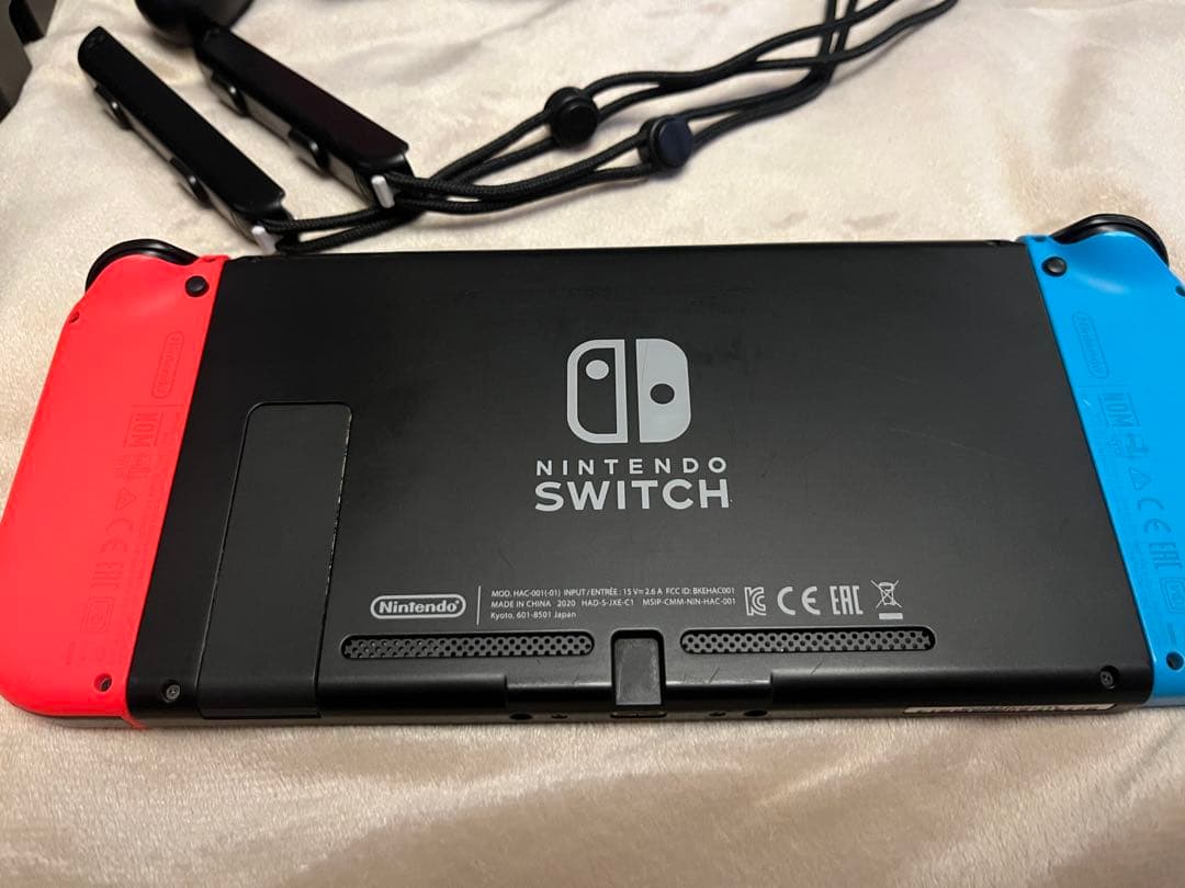 【美品】 Nintendo Switch 本体 2020年製